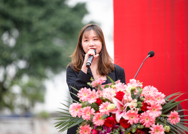 a82f3608-50ca-4bdf-ab41-7d97201581b0.jpg